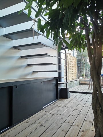 Escalier suspendu 1/4 tournant à Toulouse