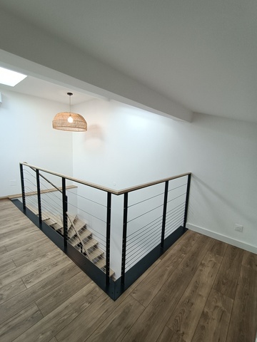 Garde-corps filin inox main courante bois à Blagnac