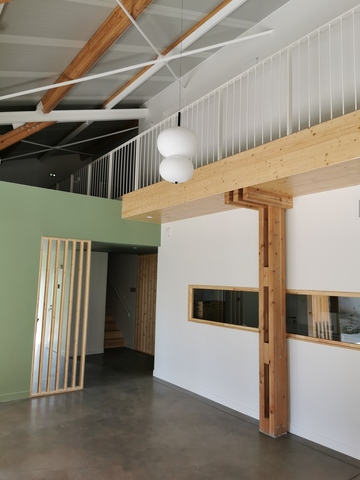 Garde-corps barreaudage vertical blanc mat